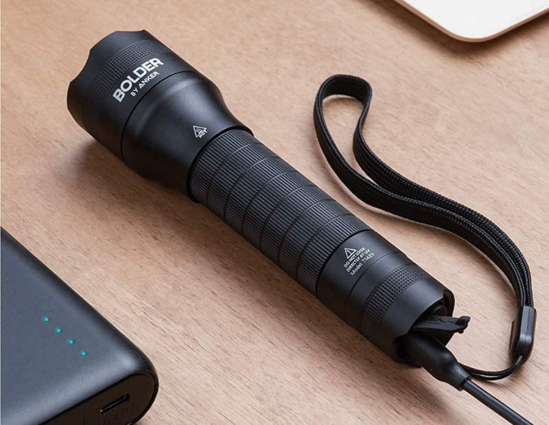 Senter UV Bolder dari ANKER: Solusi Canggih untuk Berbagai Kebutuhan Anda