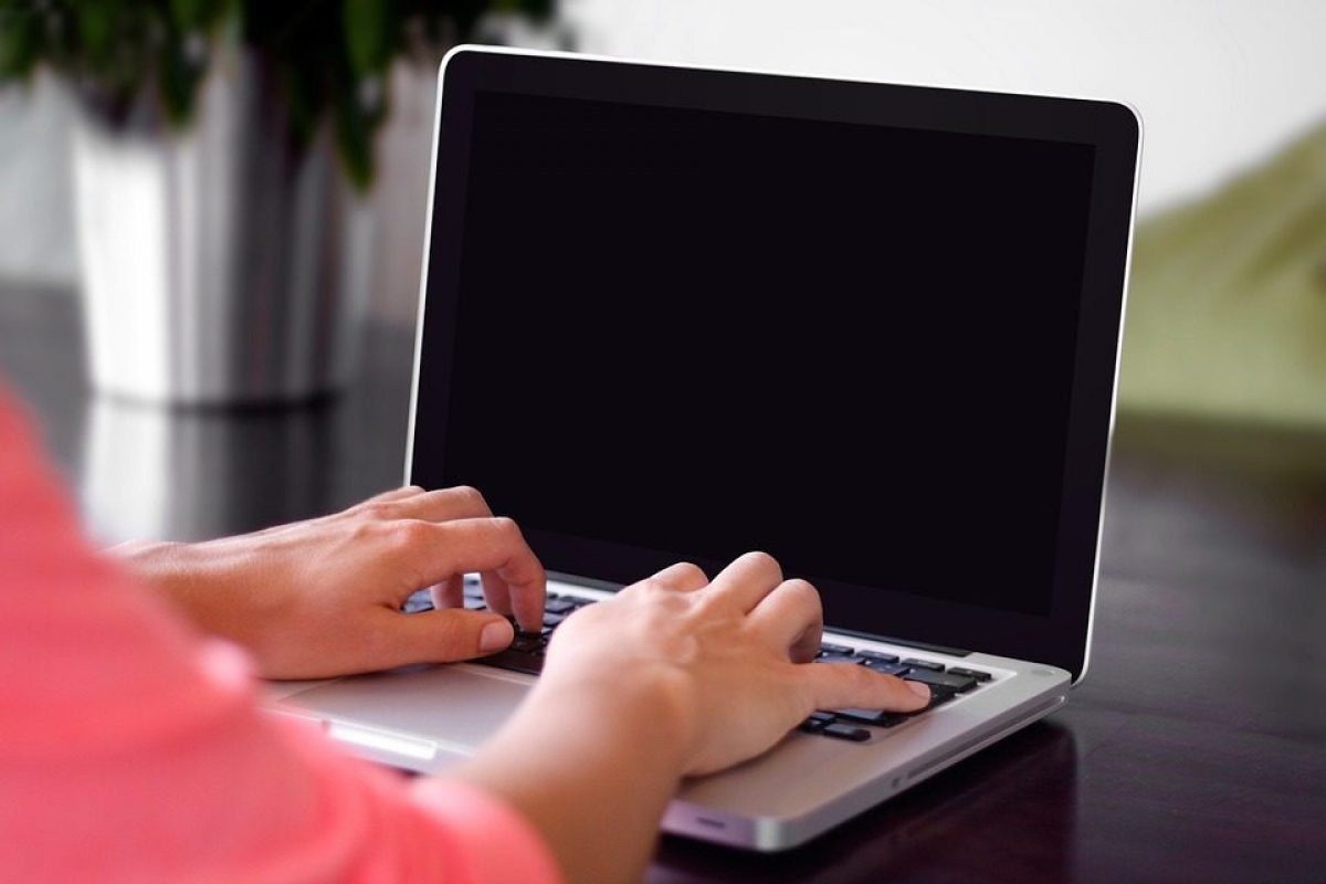 Cara Mengatasi Black Screen Windows 7